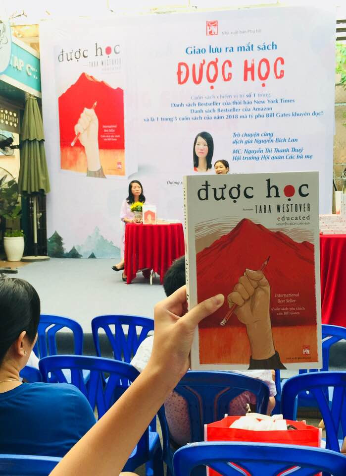 Dịch giả Nguyễn Bích Lan và 15 thầy cô sẽ giao lưu cùng bạn đọc.