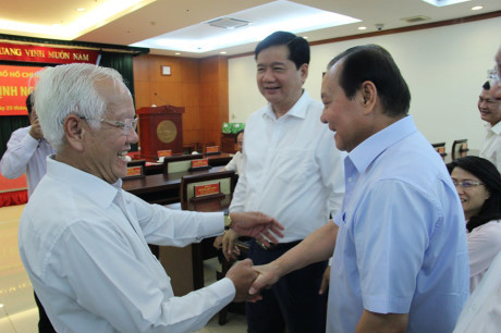 Hai nguyên lãnh đạo TP.HCM chính thức nghỉ hưu - Ảnh 6 Hai nguyen lanh dao TP.HCM chinh thuc nghi huu - Anh 6