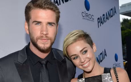 Miley Cyrus tri hoan dam cuoi vi chua duoc nha Liam Hemsworth chap nhan - Anh 1