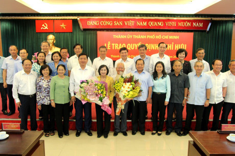 Hai nguyên lãnh đạo TP.HCM chính thức nghỉ hưu - Ảnh 7 Hai nguyen lanh dao TP.HCM chinh thuc nghi huu - Anh 7