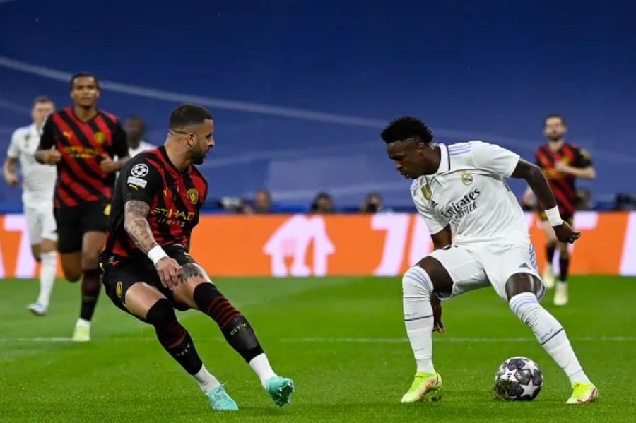 Real Madrid và Man City đã chơi một trận đấu gay cấn tại Bernabeu. Real Madrid và Man City đã chơi một trận đấu gay cấn tại Bernabeu.