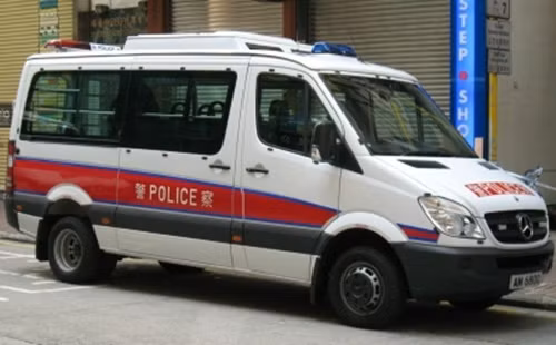 Theo điều tra ban đầu, ông Andrew Philips tự sát bằng súng, để lại thư tuyệt mệnh nhưng không nói về động cơ tìm đến cái chêt. Ảnh minh họa: SCMP canh-sat-3935-1412135859.jpg