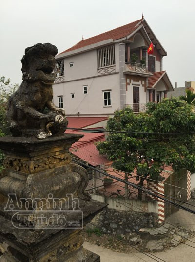 Ngỡ ngàng lạc vào ngôi làng toàn biệt thự "Tây", gần trăm năm tuổi ảnh 18 Ngỡ ngàng lạc vào ngôi làng toàn biệt thự "Tây", gần trăm năm tuổi ảnh 18