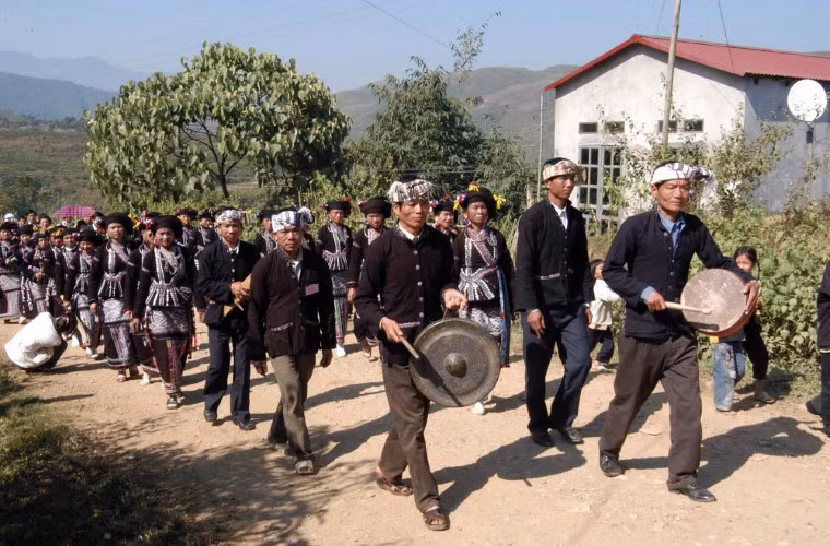 Thương nhớ Bun vốc nặm ảnh 4