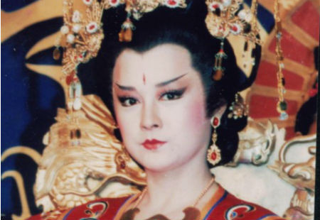 Hình ảnh Võ Tắc Thiên trong phim Mô tả ảnh.