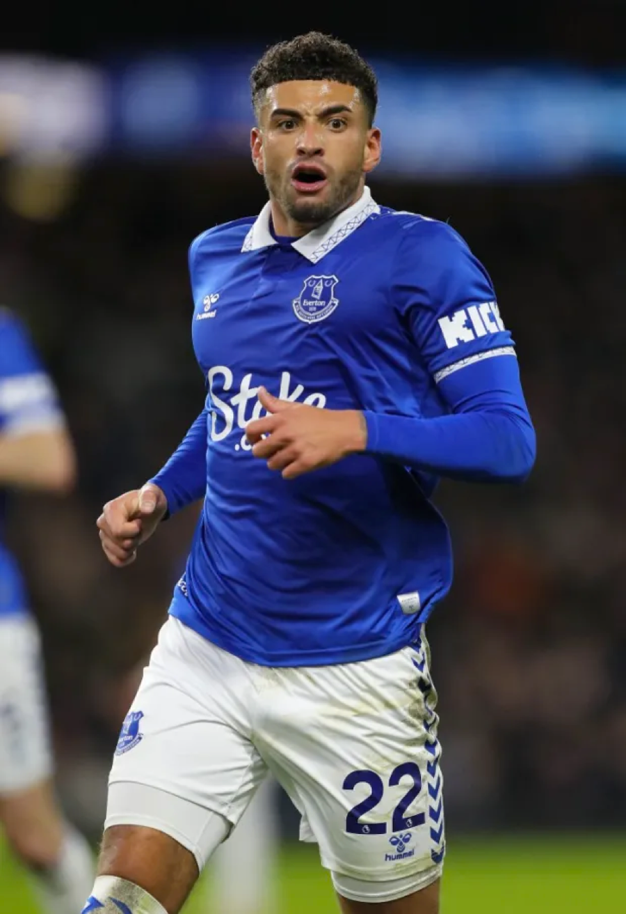 Thương vụ ngôi sao Ben Godfrey chuyển đến Atalanta từ Everton đã đổ bể.