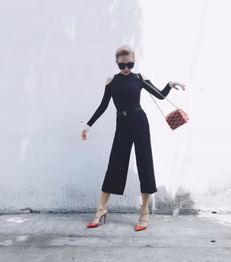 Sao style 3/7: Hoa Minzy tet toc nhu tre con, Quynh Anh Shyn dien do boi vintage - Anh 5