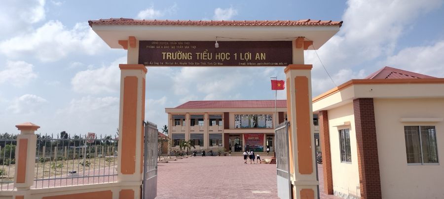 Trường Tiểu học 1 Lợi An được xây dựng khang trang trên diện tích đất do gia đình ông Nguyễn Thanh Tổng hiến tặng.
