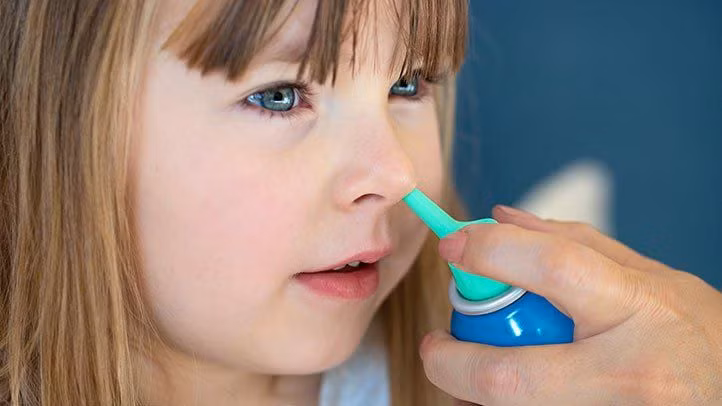 Các bác sĩ thường hạn chế kê đơn thuốc kháng sinh ngay lập tức cho trẻ mắc viêm xoang.