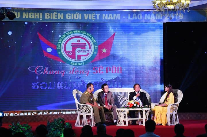 Lãnh đạo tỉnh Quảng Trị và các tỉnh Savanakhet,Salavan (Lào) cùng chia sẻ, giao lưu. Lãnh đạo tỉnh Quảng Trị và các tỉnh Savanakhet,Salavan (Lào) cùng chia sẻ, giao lưu.