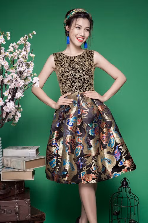 a hau hoang oanh goi y mix do cho phai dep dau xuan hinh anh 10