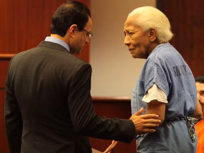 “Nữ hoàng trộm kim cương” lừng danh thế giới Doris Payne tại một phiên tòa xét xử
