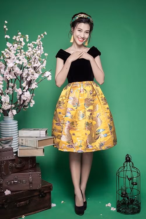 a hau hoang oanh goi y mix do cho phai dep dau xuan hinh anh 8