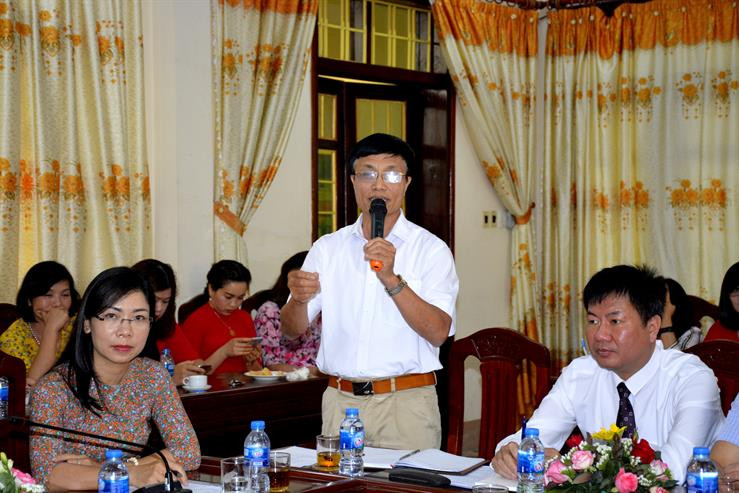 Ông Lê Văn Thống, Trưởng Phòng GD&ĐT huyện Mường Ẳng đề nghị Bộ GD&ĐT sớm bồi dưỡng cho đội ngũ giáo viên Ông Lê Văn Thống, Trưởng Phòng GD&ĐT huyện Mường Ẳng đề nghị Bộ GD&ĐT sớm bồi dưỡng cho đội ngũ giáo viên