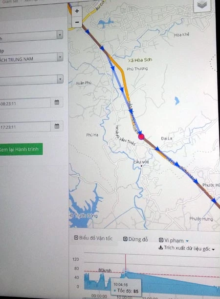 Ảnh giám sát hành trình cho thấy, lúc 10 giờ 04 sáng nay, xe khách chạy với vận tốc 85 km/h. Ảnh: Như Quỳnh.