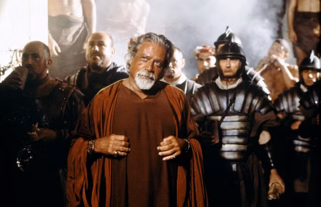 Loạt bom tấn Hollywood thành công dù diễn viên chính đã qua đời