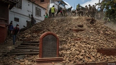 Nepal tuyên bố quốc tang 3 ngày sau thảm họa động đất