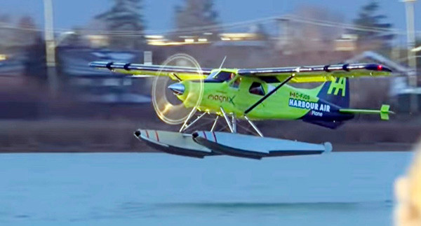 Harbor Air chạy điện hoàn toàn cất cánh thành công