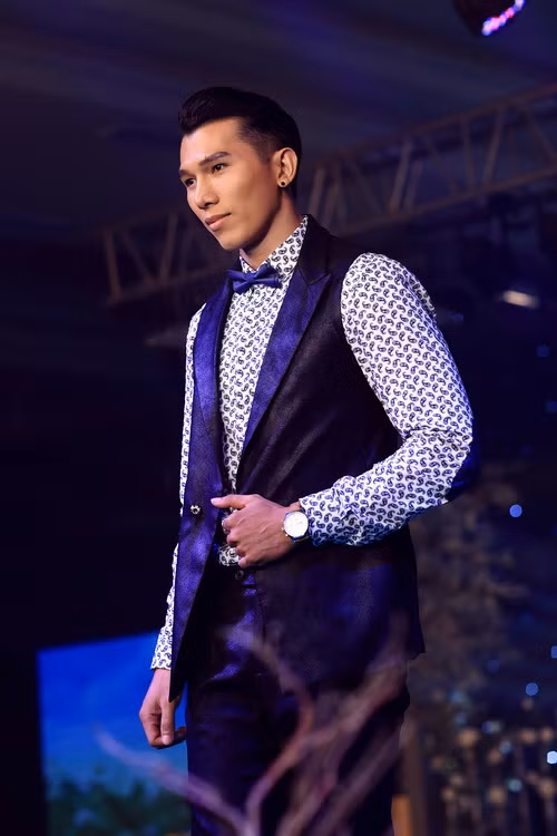 quynh thu mac vay cuoi thon gon ben ngoc tinh - 5