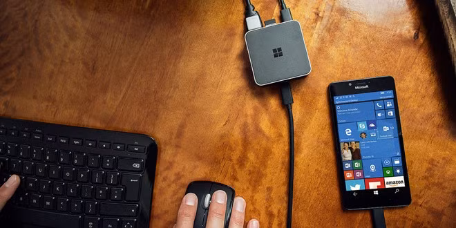 Phụ kiện biến máy Lumia thành PC Windows 10 giá 2 triệu đồng