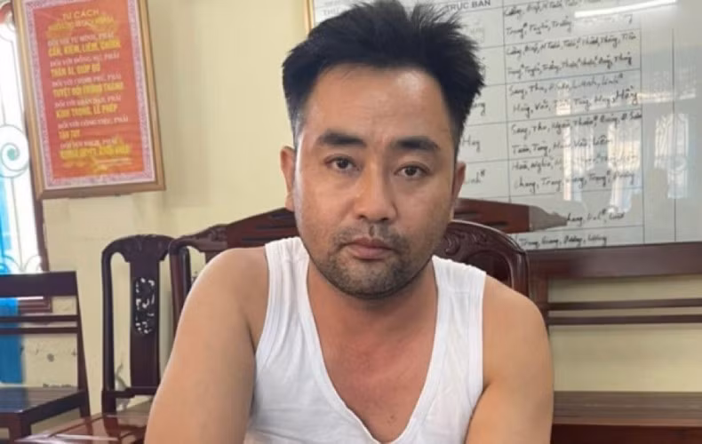 Chân dung kẻ thủ ác chém người tình 23 nhát dao.