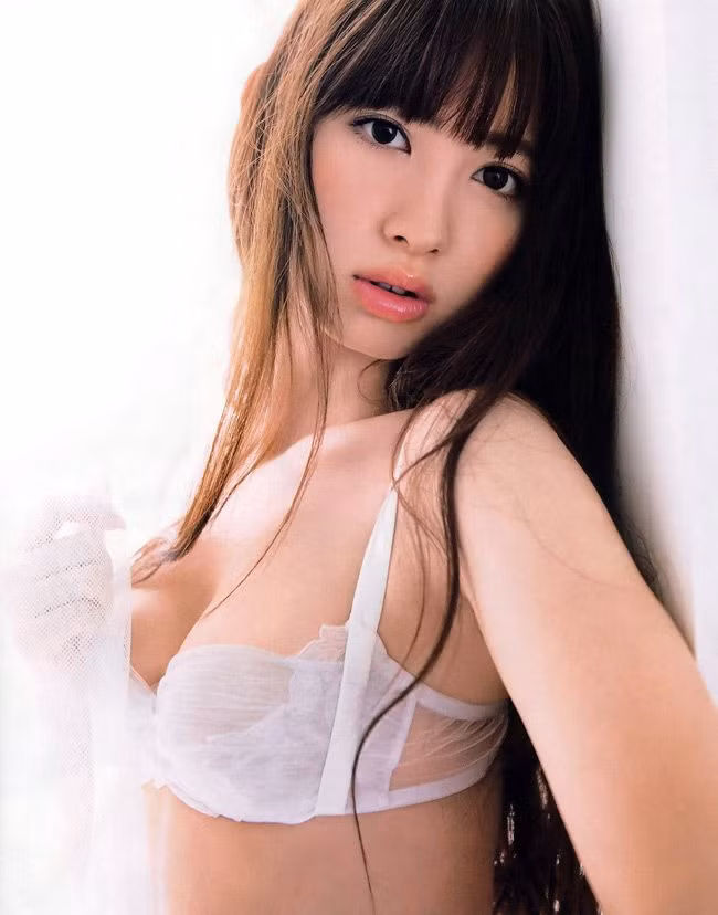 Top 10 mỹ nhân có bộ ngực hoàn hảo nhất Nhật Bản ảnh 11