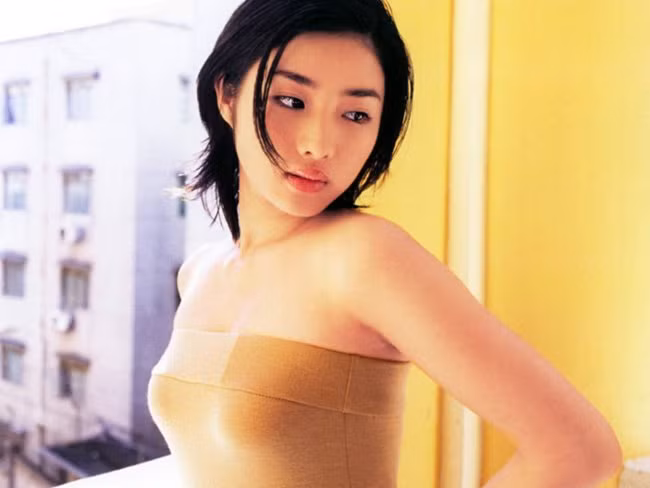 Top 10 mỹ nhân có bộ ngực hoàn hảo nhất Nhật Bản ảnh 4