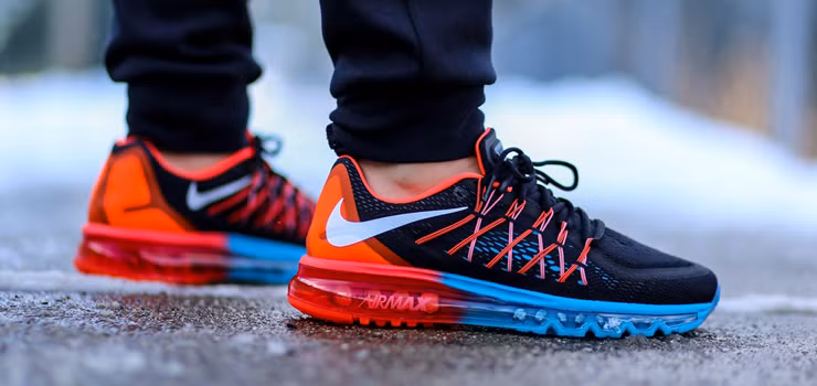 Phá đường dây trộm cắp, tiêu thụ hàng trăm đôi giày hàng hiệu