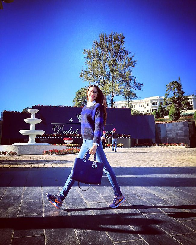 5 nàng hậu Việt "lên đời" với đồ hiệu hậu đăng quang ảnh 2