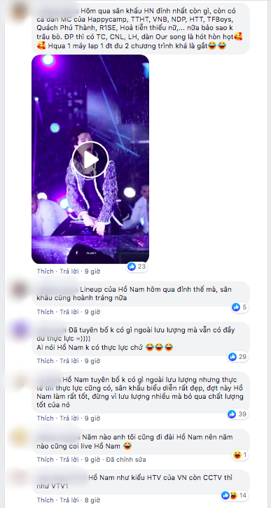 Đài Hồ Nam thống lĩnh đêm hội xuân, fan lại kêu tên Vương Nhất Bác vì màn cưỡi mô tô đẹp trai choáng ngợp - Ảnh 12. Đài Hồ Nam thống lĩnh đêm hội xuân, fan lại kêu tên Vương Nhất Bác vì màn cưỡi mô tô đẹp trai choáng ngợp - Ảnh 12.
