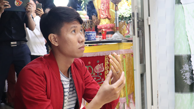 Đám tang cô gái chết vì TNGT: Chú rể từ Nhật về 