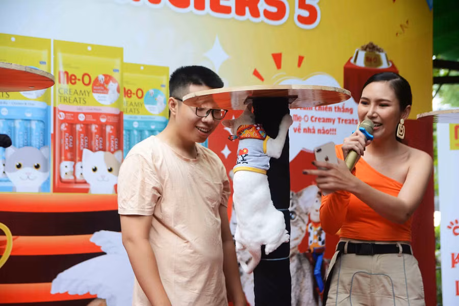 Người Sài Gòn đổ xô đi xem những con mèo nghìn USD - ảnh 18