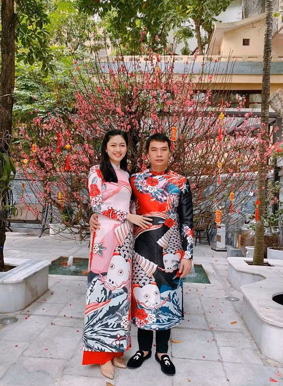 Cuộc sống Á hậu Thanh Tú thay đổi thế nào kể từ sau khi kết hôn với đại gia? - Ảnh 1.