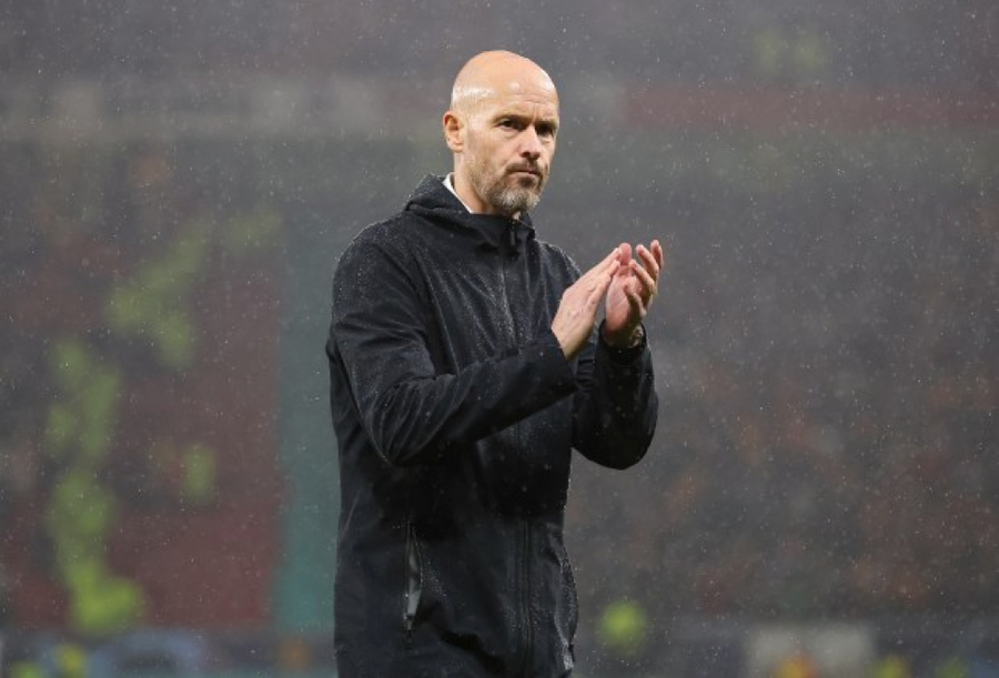 Chiến lược gia Erik ten Hag đối diện nguy cơ cao bị Man Utd sa thải. Chiến lược gia Erik ten Hag đối diện nguy cơ cao bị Man Utd sa thải.