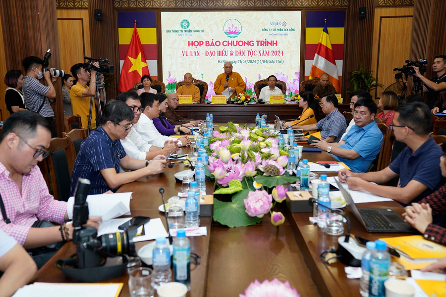 Sự kiện hướng tới chào mừng sự kiện Đại lễ Phật đản Liên hợp quốc (Vesak) năm 2025 do Việt Nam đăng cai tổ chức. Sự kiện hướng tới chào mừng sự kiện Đại lễ Phật đản Liên hợp quốc (Vesak) năm 2025 do Việt Nam đăng cai tổ chức.