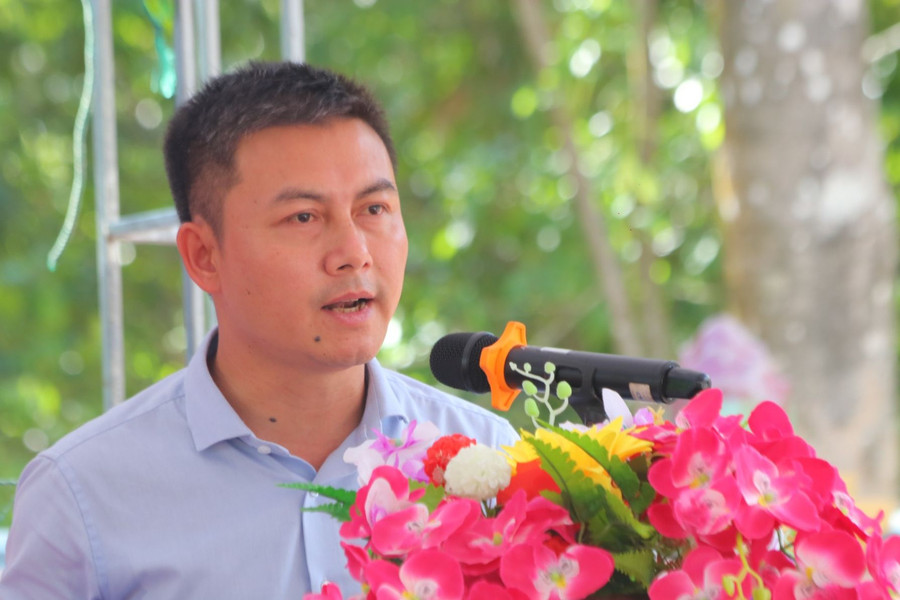 Ông Hoàng Anh Minh, Tổng Biên tập Tạp chí Đầu tư Tài chính - VietnamFinance cho biết, đơn vị đóng vai trò phát tâm, kêu gọi sự ủng hộ của toàn cộng đồng cùng chung tay xây dựng công trình. (Ảnh: Vũ Long)