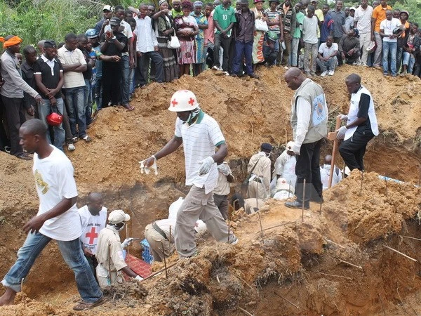 Thảm sát bằng rìu và dao rựa ở Congo