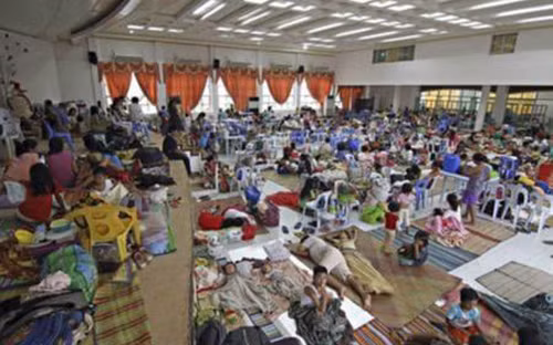 Hơn 1 triệu người Phlippines phải sơ tán vì siêu bão Hagupit