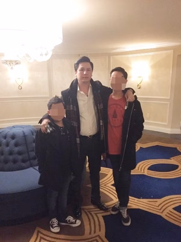 HOT: Lộ thêm hình ảnh cực hiếm về hôn phu đại gia của Phạm Hương