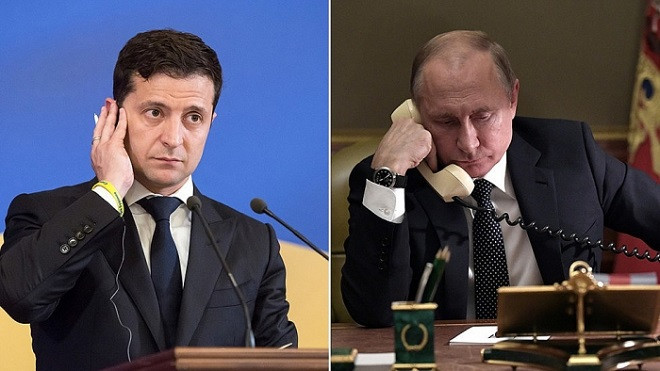 Trước đó, cuộc điện đàm thượng đỉnh Zelensky - Putin đầu tiên được cho là đã có sự can thiệp từ phía Bộ Ngoại giao Ukraine.
