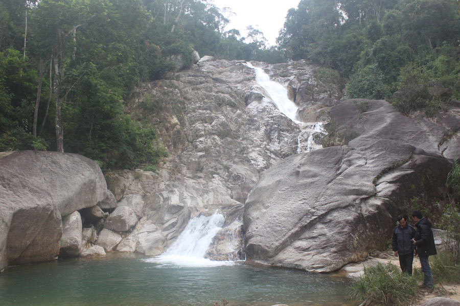 Thác Ma Hao gắn với sự tích “chó ngáp” cứu nghĩa quân Lam Sơn.