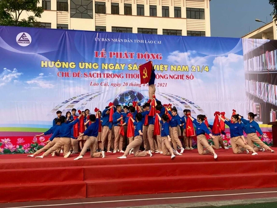 HS Lào Cai tham gia tích cực vào Ngày hội sách