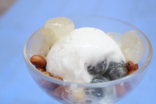 phá lấu, cá viên chiên, bò bía, Sài Gòn, ăn vặt phá lấu, cá viên chiên, bò bía, Sài Gòn, ăn vặt