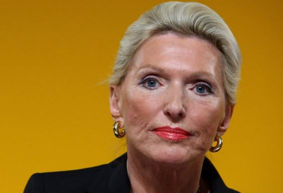 Maria – Elisabeht Schaeffler Thumann. Maria – Elisabeht Schaeffler Thumann.