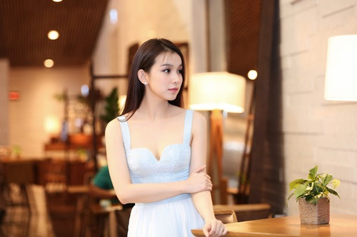 Đứng hình trước nhan sắc ngọt ngào của Hoa hậu Thùy Lâm - 5