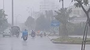 Canh bao mua to o khu vuc Bac Bo - Anh 1