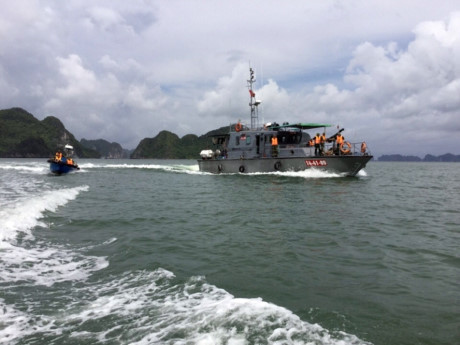 Quảng Ninh huy động nhiều phương tiện tìm kiếm máy bay CASA -212 - Ảnh 1 Quang Ninh huy dong nhieu phuong tien tim kiem may bay CASA -212 - Anh 1