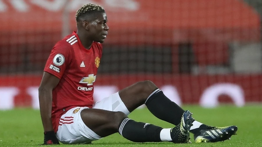 Pogba dính chấn thương đùi nghiêm trọng, sẽ phải nghỉ thi đấu vài tuần.