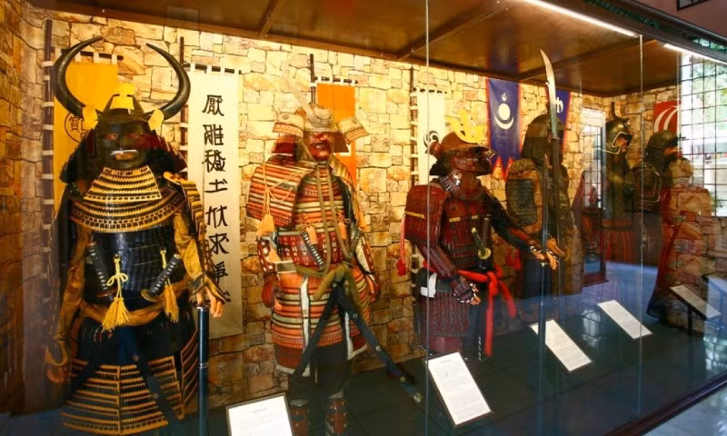 Khu trưng bày trang phục Samurai tại Bảo tàng vũ khí cổ.