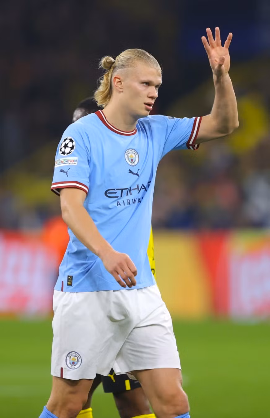 Man Utd từ chối cơ hội ký tiền đạo Haaland từ Dortmund. Man Utd từ chối cơ hội ký tiền đạo Haaland từ Dortmund.
